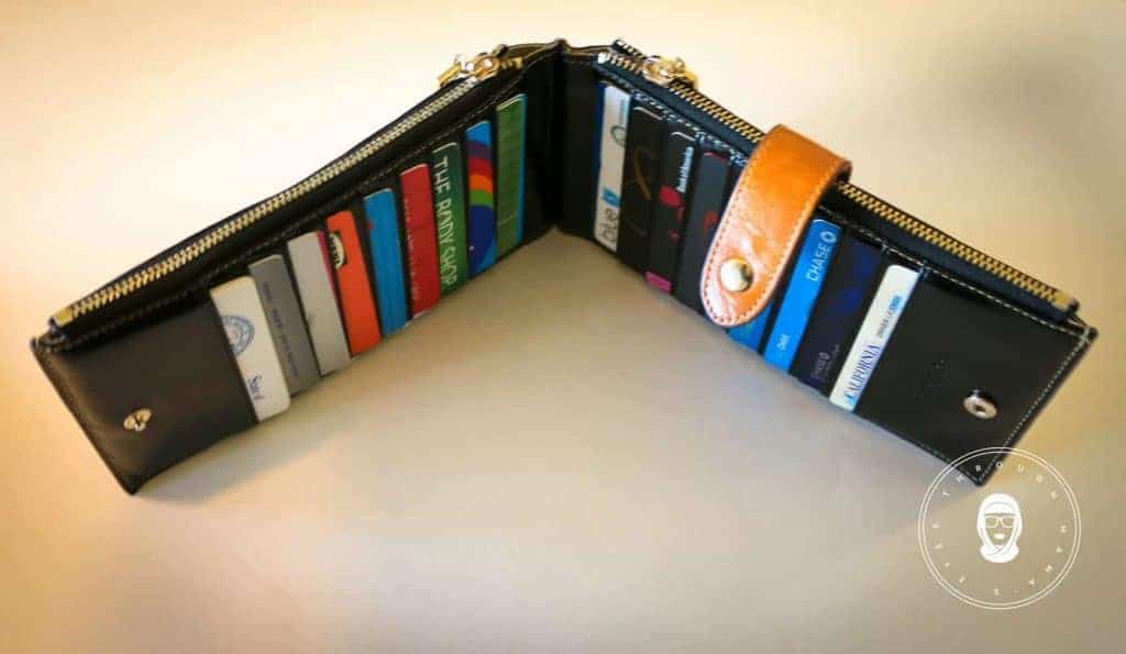 #Bestwallet #thinwallet #momWallet #18cardwallet #rfidwallet that fits 18 Cards and Money www.throughmamaseyes.com