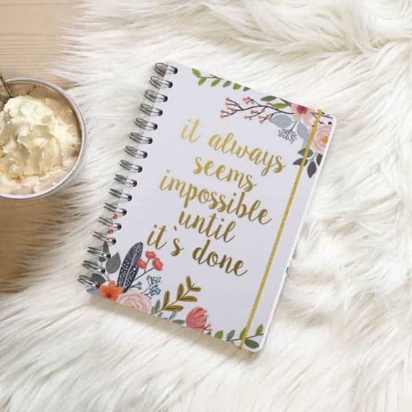 How to Plan your Schedules, Meal Planning, School Runs, To Do Lists #organizeyourself #scheduling #planningyourday #throughmamaseyes