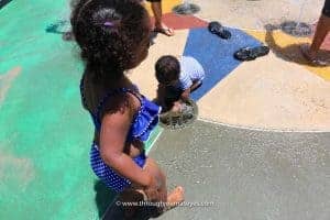 Last Minute Eid Cards in the Sun with Aveeno SunCare #AveenoSC #CollectiveBias #AveenoUS #CVSBeauty #ToddlerActivity #EidCards #SunCare www.throughmamaseyes.com