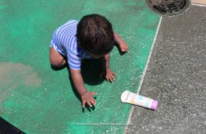 Last Minute Eid Cards in the Sun with Aveeno SunCare #AveenoSC #CollectiveBias #AveenoUS #CVSBeauty #ToddlerActivity #EidCards #SunCare www.throughmamaseyes.com