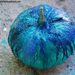 Great for Fall Crafts. How to Recycle the Broken Crayons that your kids love to destroy by Melting them for future use or different crafts. #MeltedCrayons #RecycleCrayons #Pumpkin #Fall Crafts #Brokencrayons #throughmamaseyes www.throughmamaseyes.com 